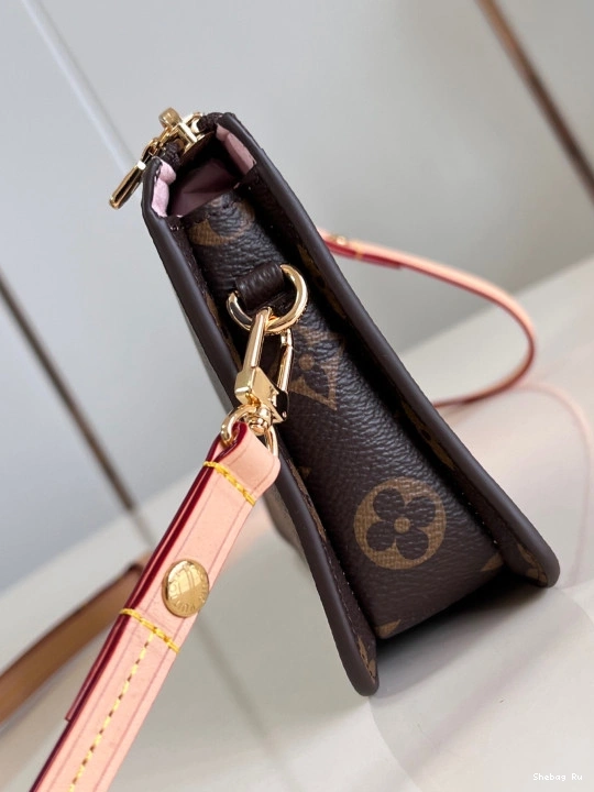 Pouch-21.5*13*4.5CM Lexington VUITTON LOUIS 0718